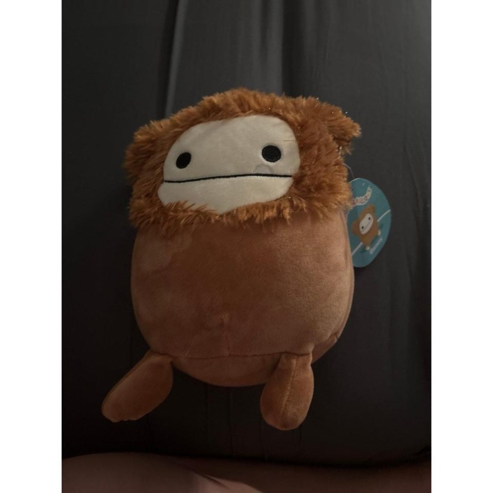 Benny the Squishmallow